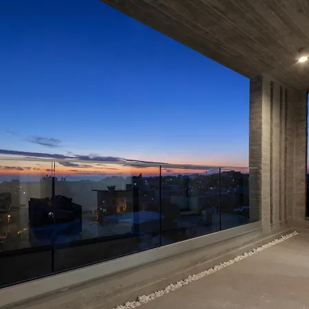 Residences 301, 3 Bedroom Appartement *