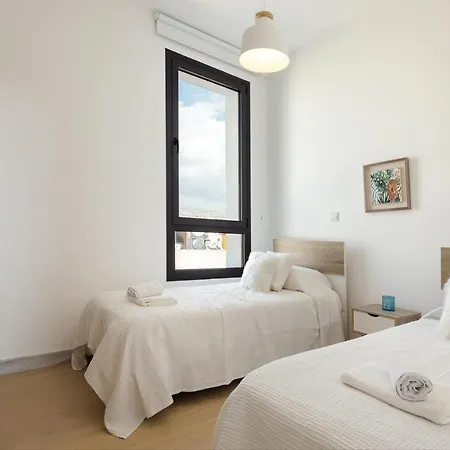 Residences 301, 3 Bedroom Appartement *