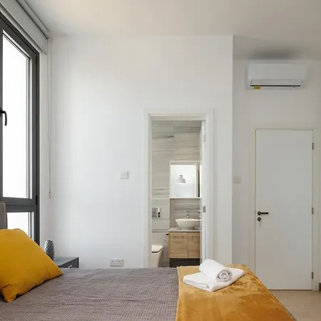 Residences 301, 3 Bedroom *