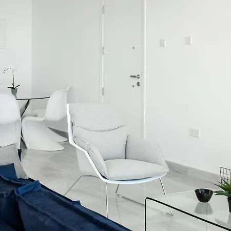Апартаменты Residences 301, 3 Bedroom *