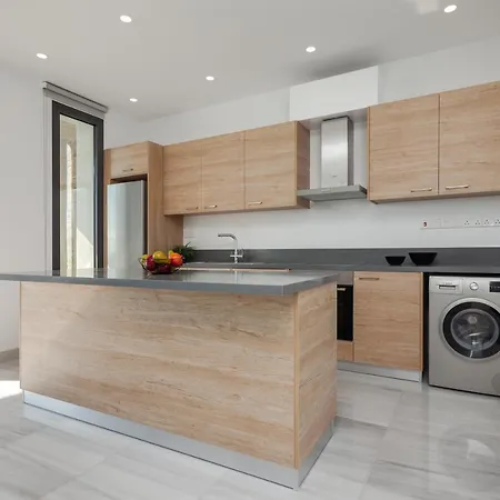 Apartment Residences 301, 3 Bedroom *